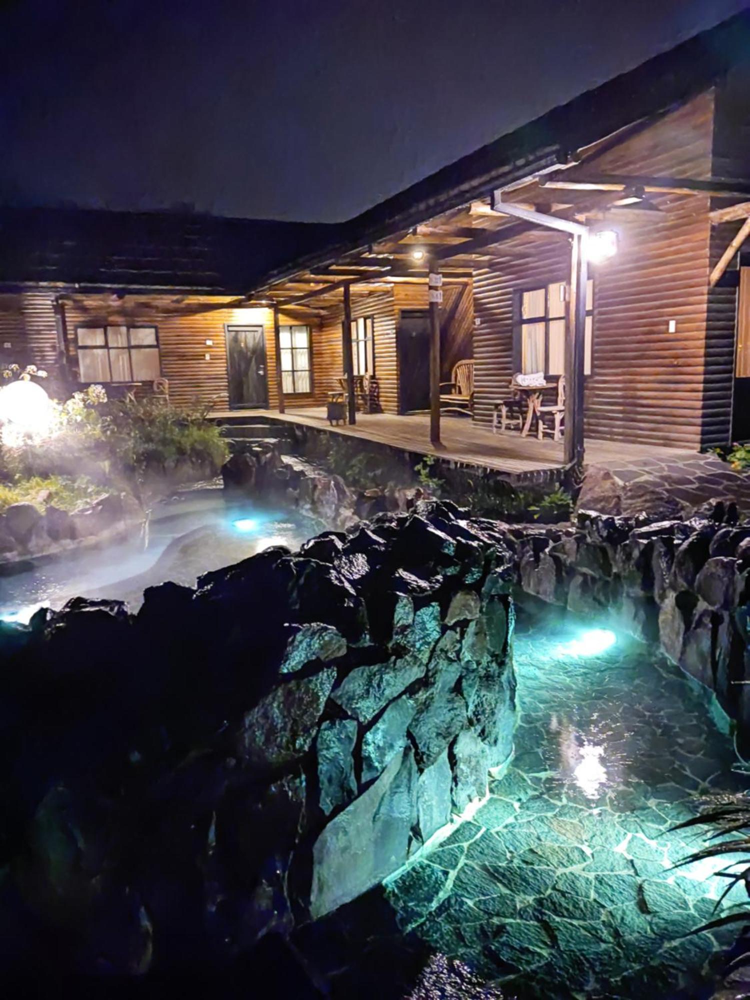 Termas De Papallacta Exterior photo A hot spring in Taiwan