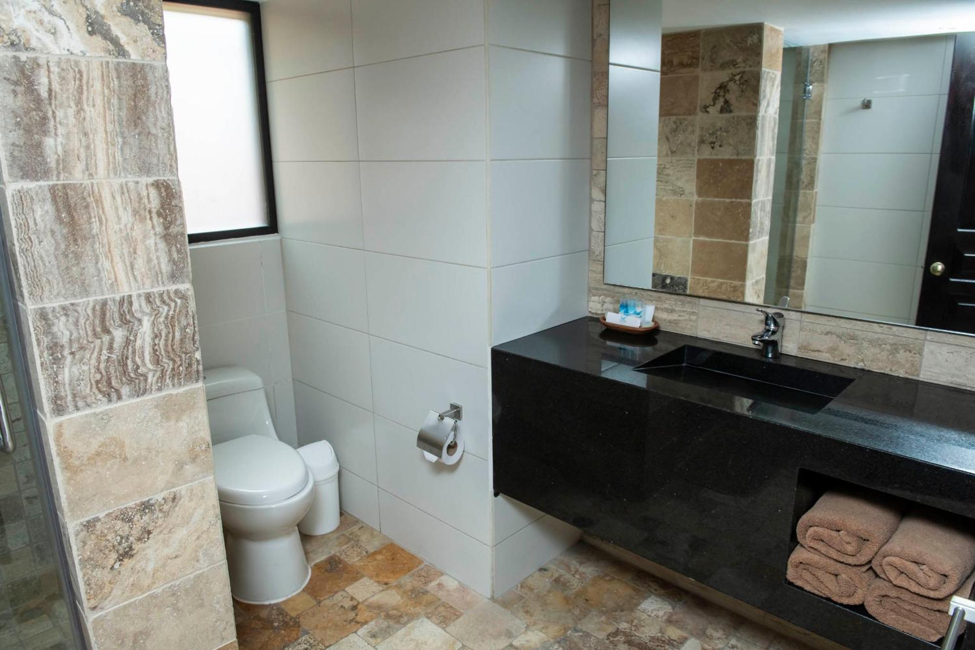 Termas De Papallacta Exterior photo Bathroom